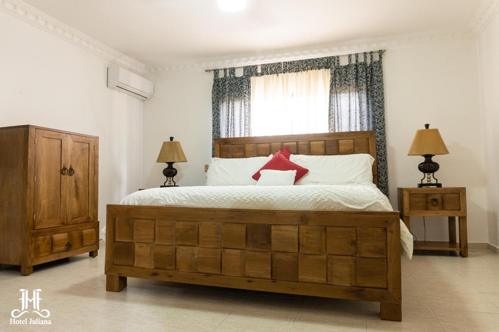 Hotel Juliana Nagua Bagian luar foto