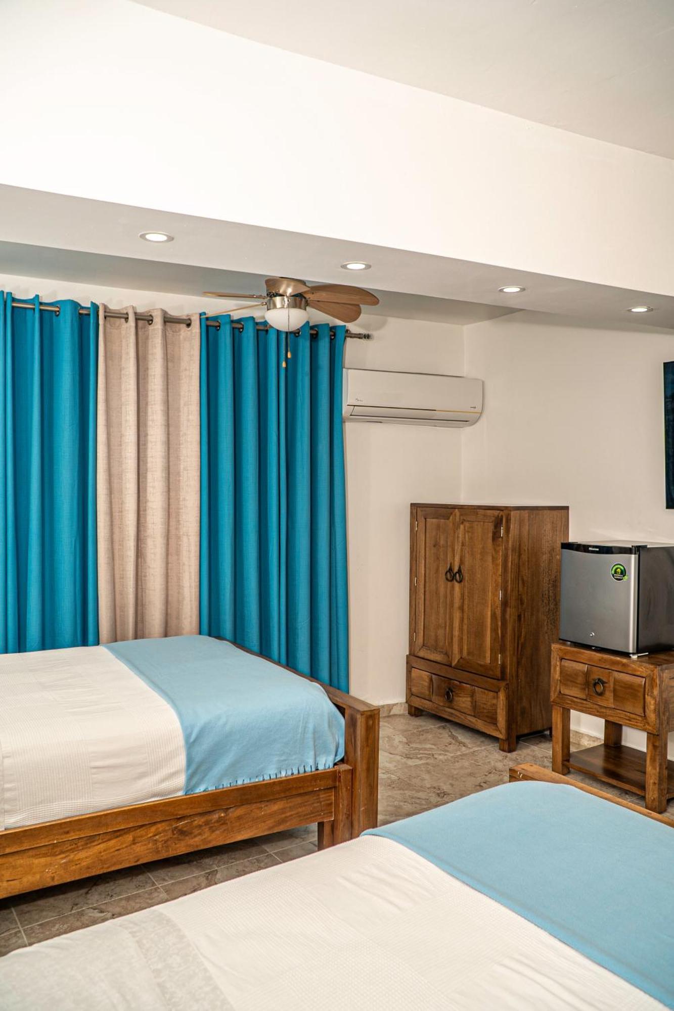Hotel Juliana Nagua Bagian luar foto